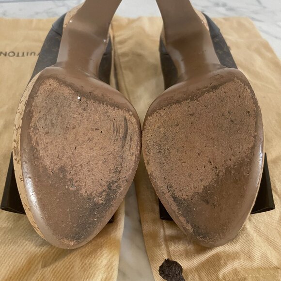 Authentic Louis Vuitton Monogram Rivoli Platform heels - size 38 - Picture 8 of 8